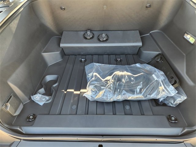 2026 Chevrolet Silverado EV LT photo 21