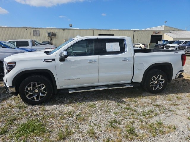2023 Gmc Sierra 1500 SLT photo 3