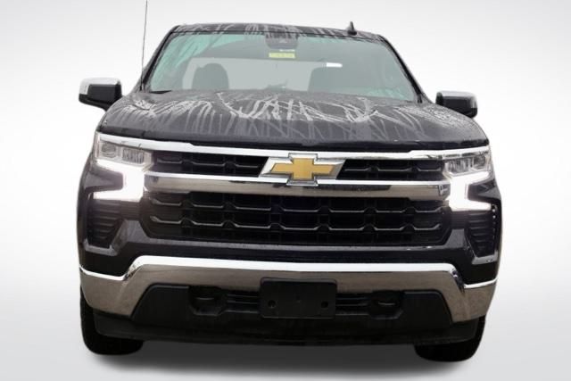 2022 Chevrolet Silverado 1500 LT photo 3