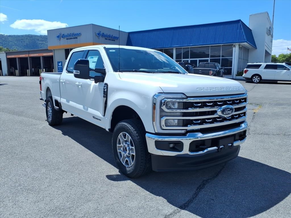 2026 Ford F-250 Lariat photo 14