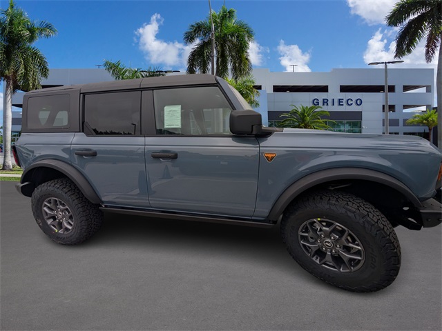 2025 Ford Bronco 4-Door Badlands's photo