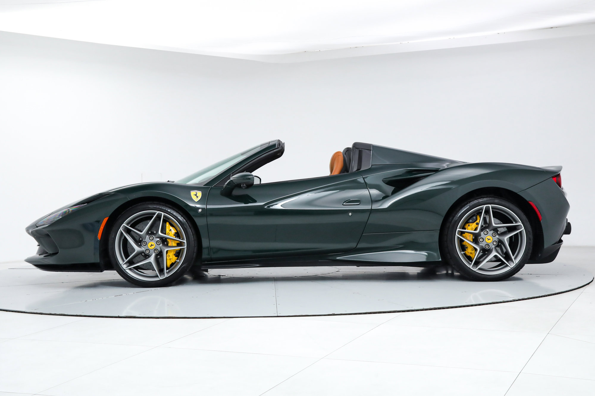 2022 Ferrari F8 Spider photo 2