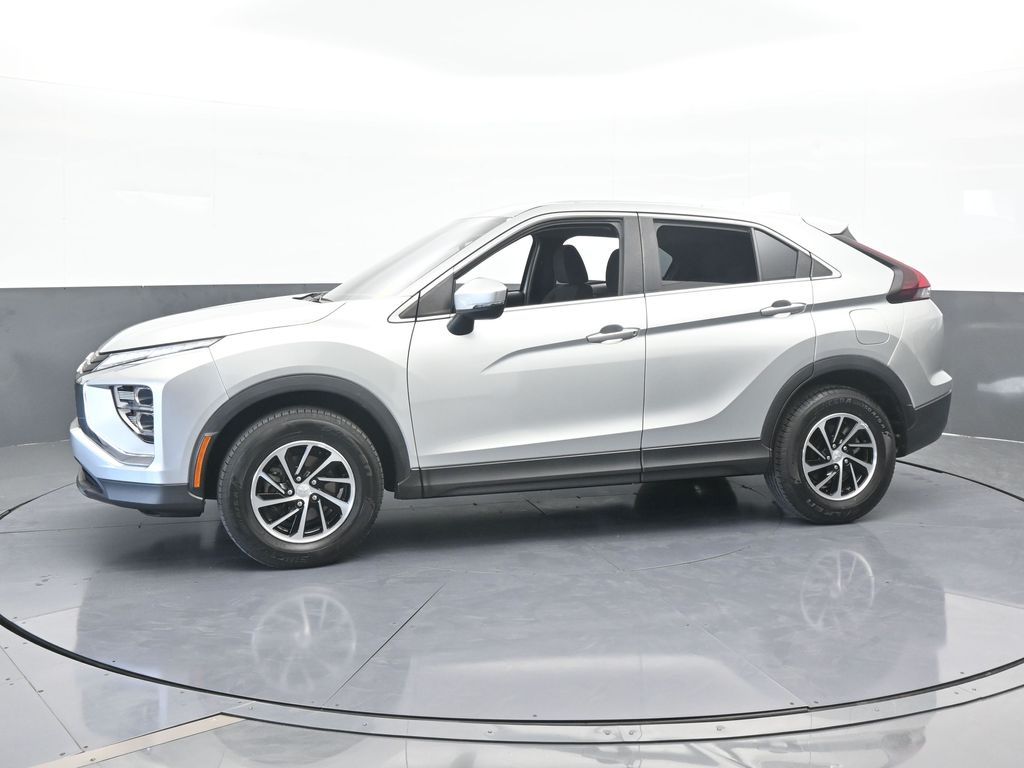 2023 Mitsubishi Eclipse Cross ES's photo