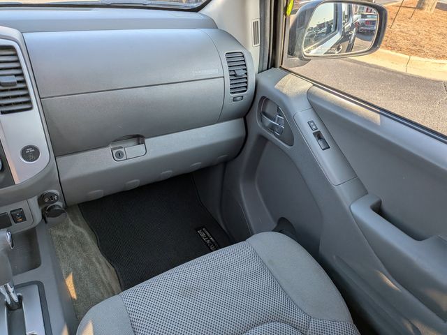 2018 Nissan Frontier SV photo 13