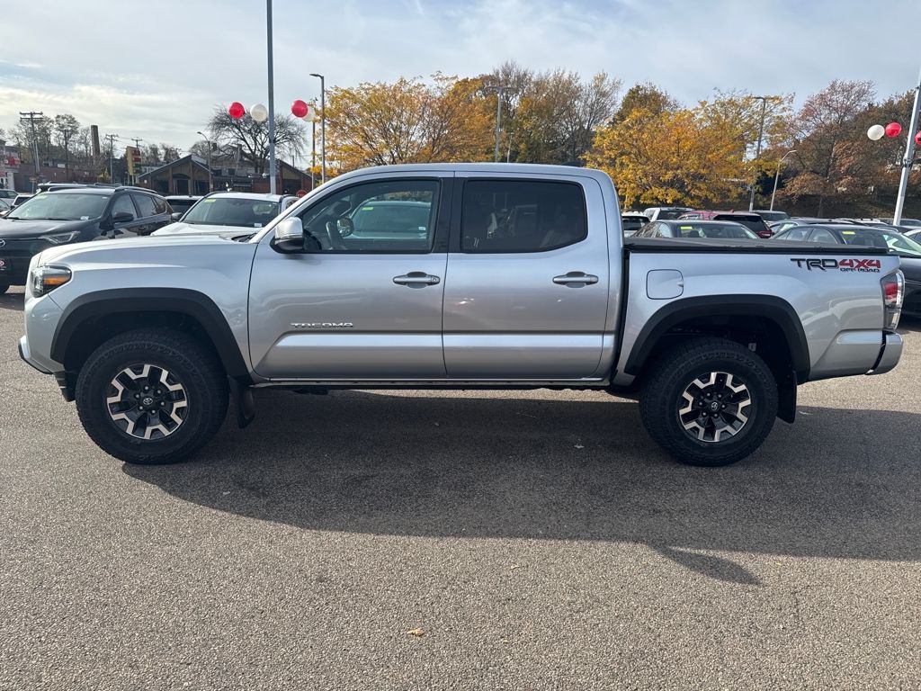 2023 Toyota Tacoma SR5 photo 4