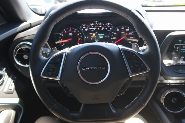 2016 Chevrolet Camaro 2LT photo 12