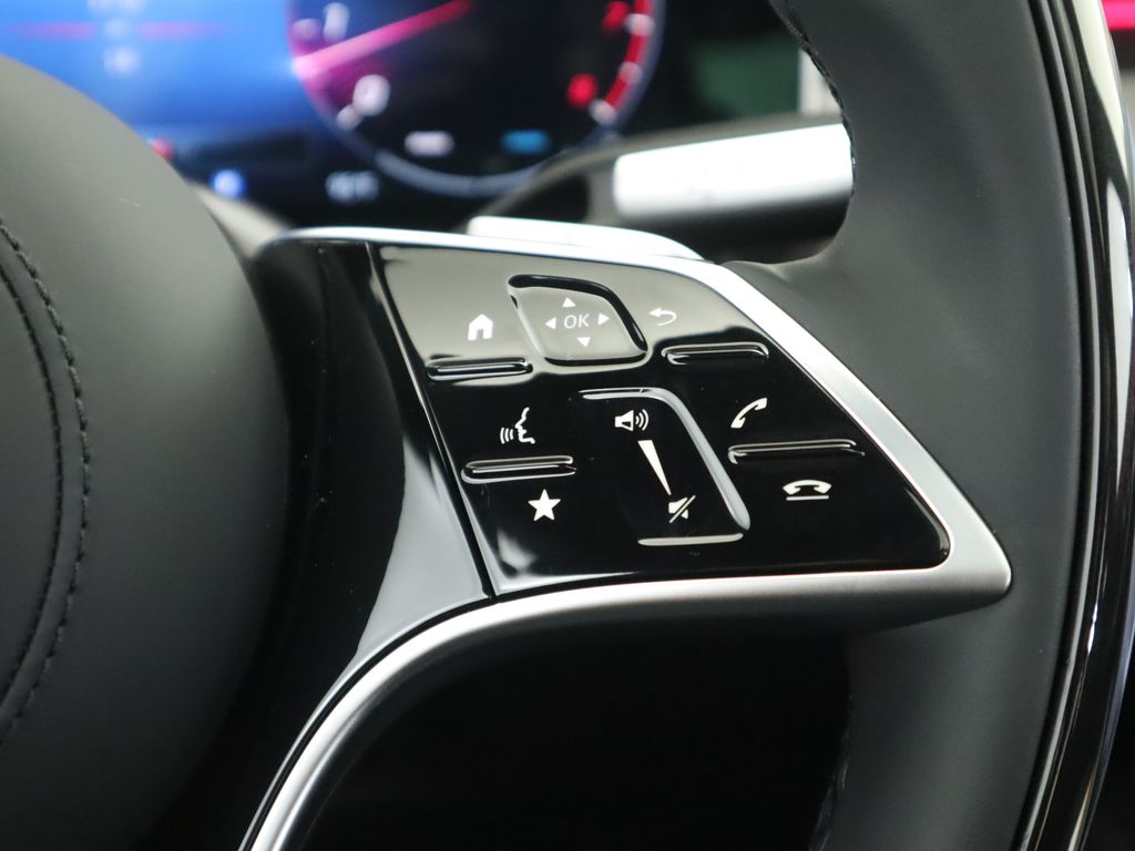 2025 Mercedes Benz S 580 4MATIC photo 13