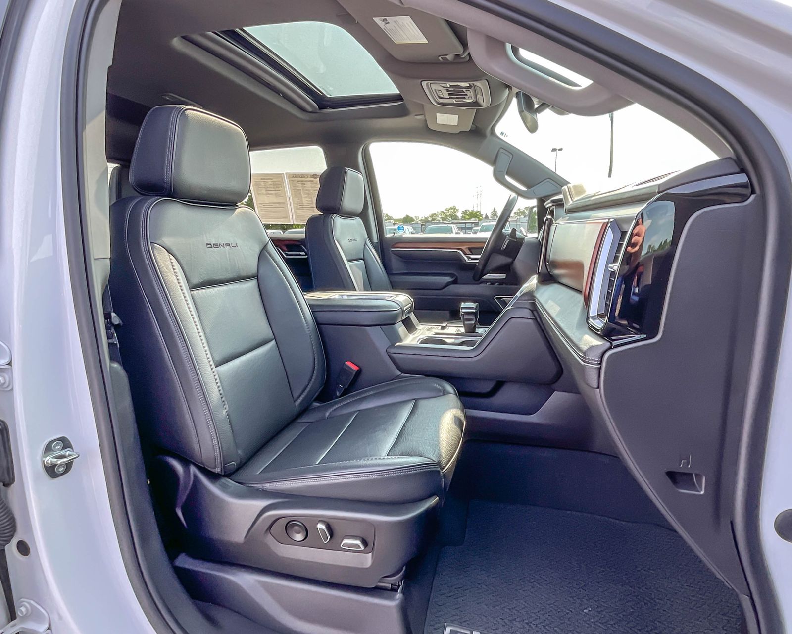2022 Gmc Sierra 1500 Denali photo 15