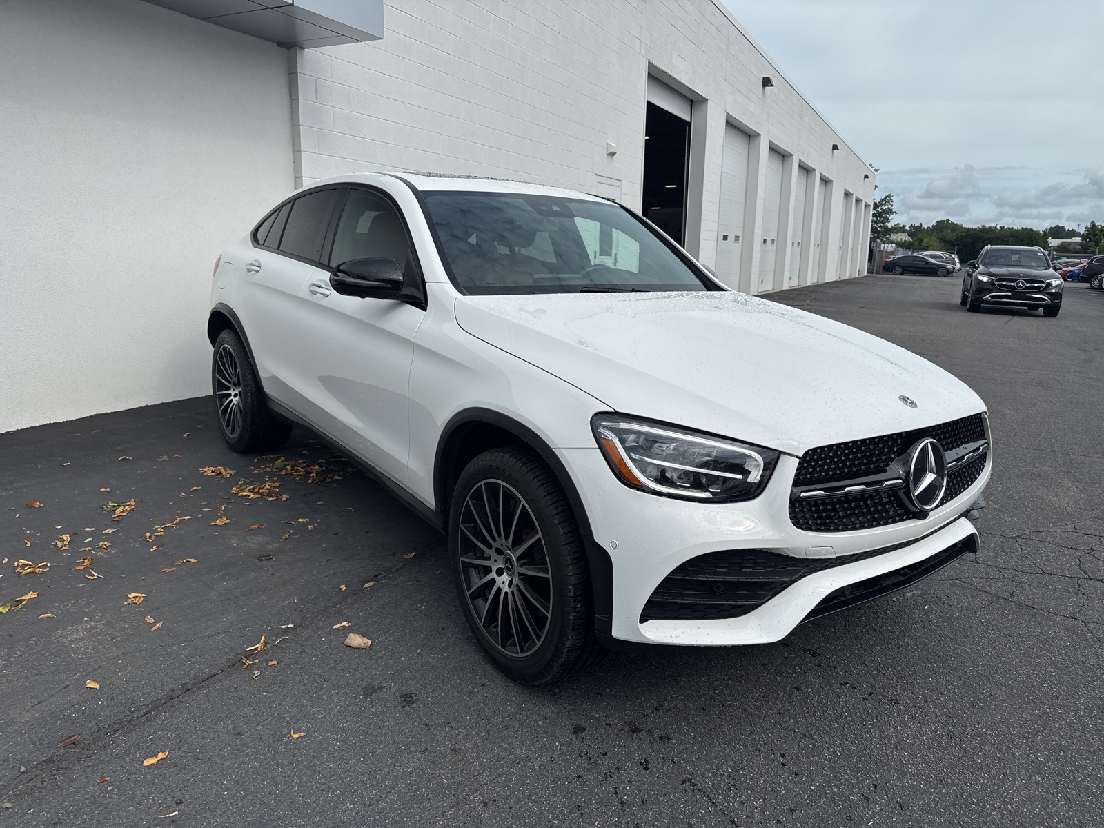 2022 Mercedes Benz GLC 300 Coupe photo 4