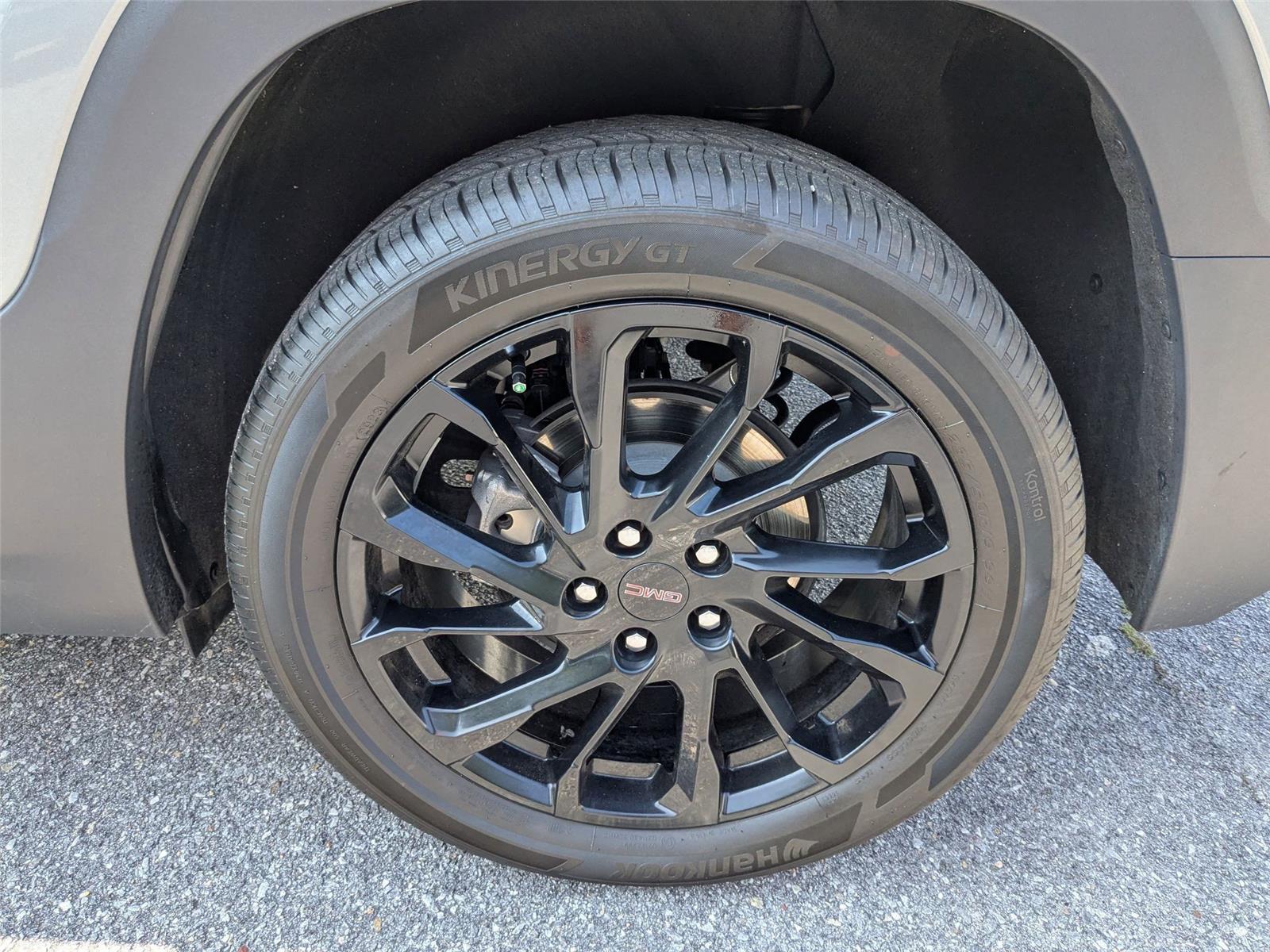 2024 Gmc Terrain SLT photo 9