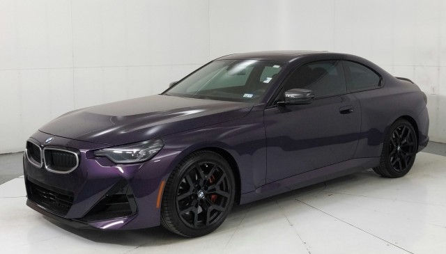 2025 BMW 230 230i