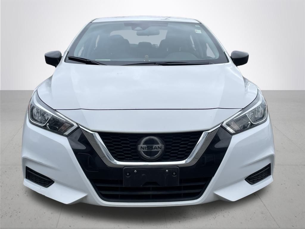 2021 Nissan Versa 1.6 S photo 3