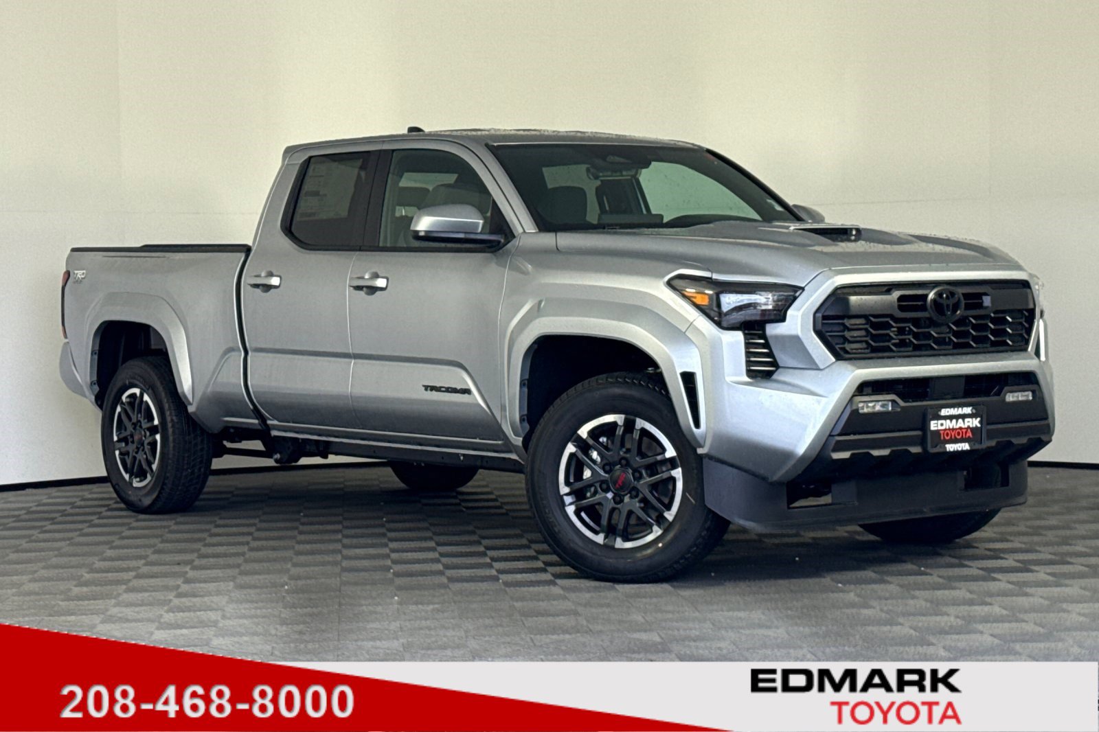 2026 Toyota Tacoma TRD Sport's photo