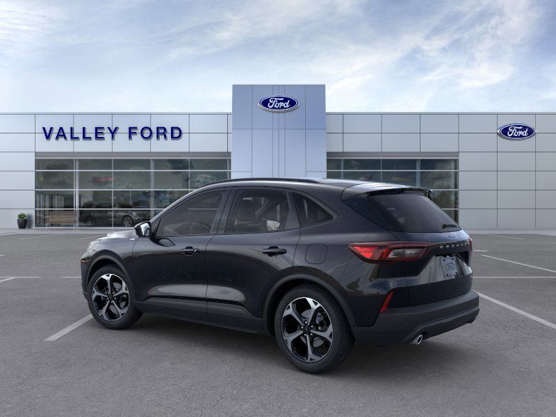 2025 Ford Escape Hybrid ST-Line Select photo 3