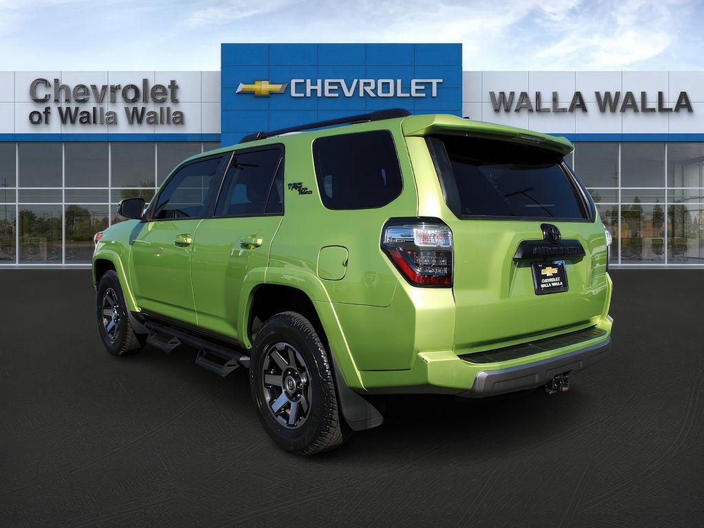 2023 Toyota 4Runner TRD Off-Road Premium photo 3