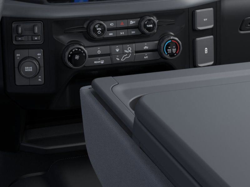 2025 Ford F-150 XL photo 12