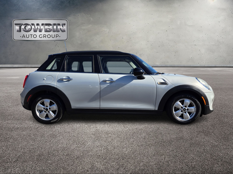 2015 Mini Cooper Hardtop 4 Door photo 3