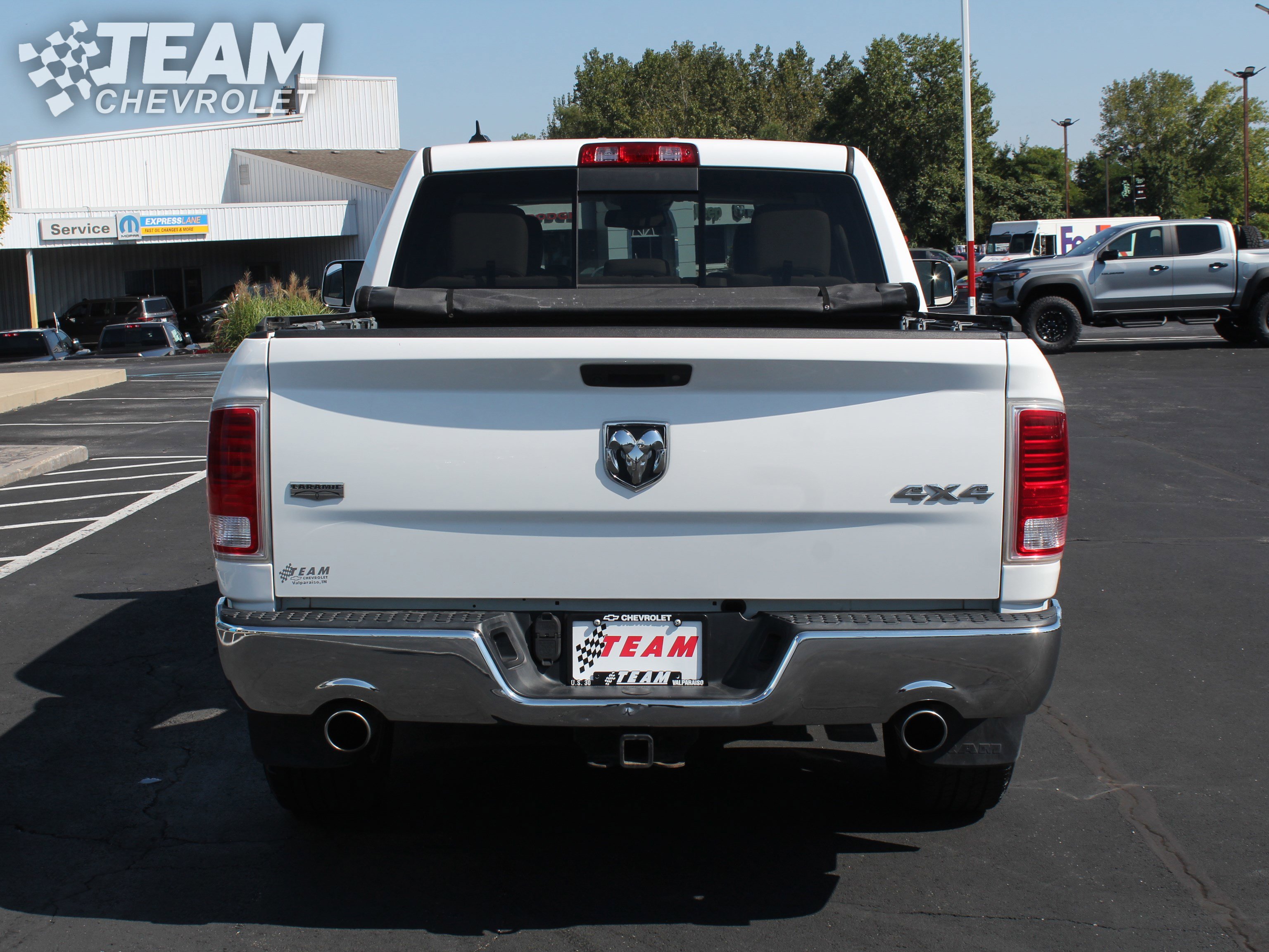 2016 Ram 1500 Laramie photo 3
