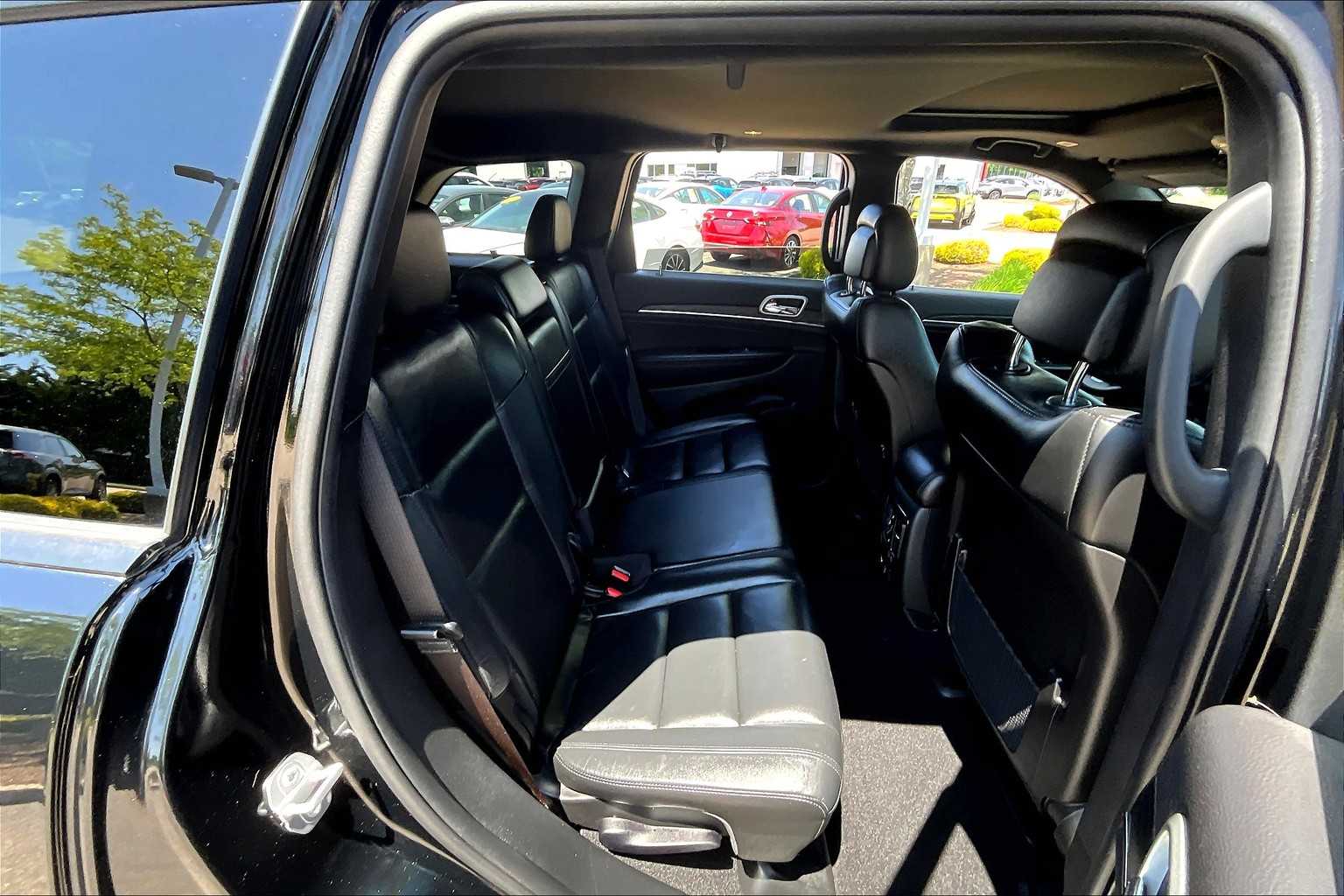 2021 Jeep Grand Cherokee Limited photo 16