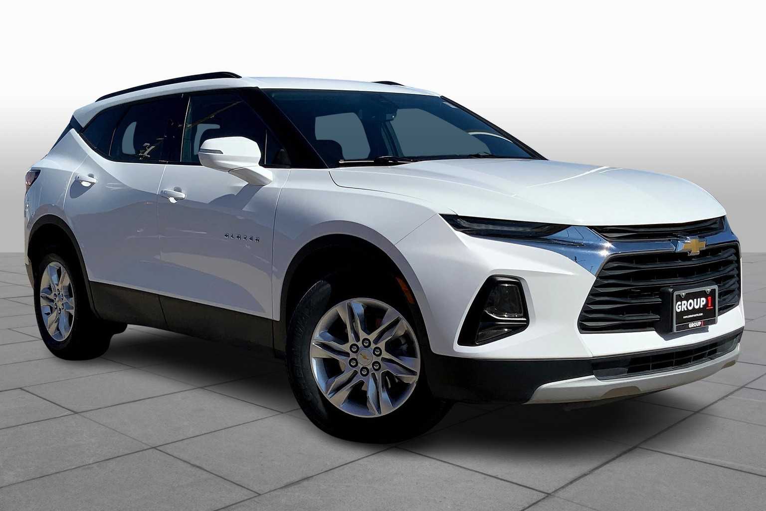 2022 Chevrolet Blazer 2LT photo 2