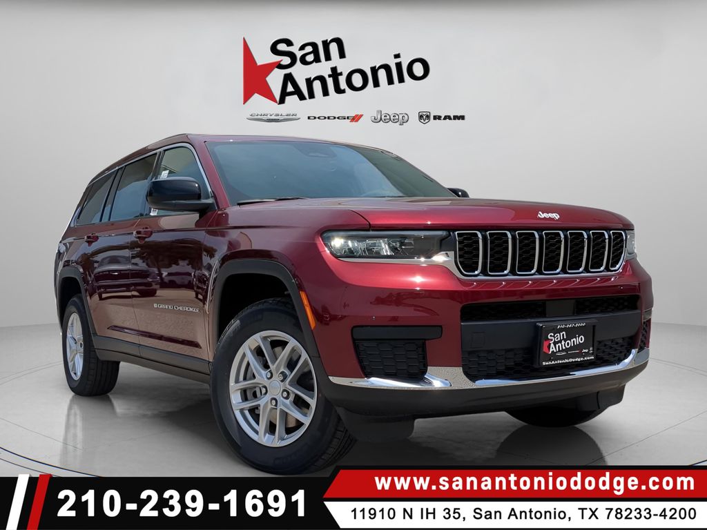 2025 Jeep Grand Cherokee L Laredo's photo