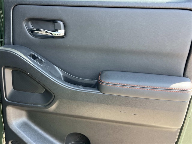 2022 Nissan Frontier PRO-4X photo 20