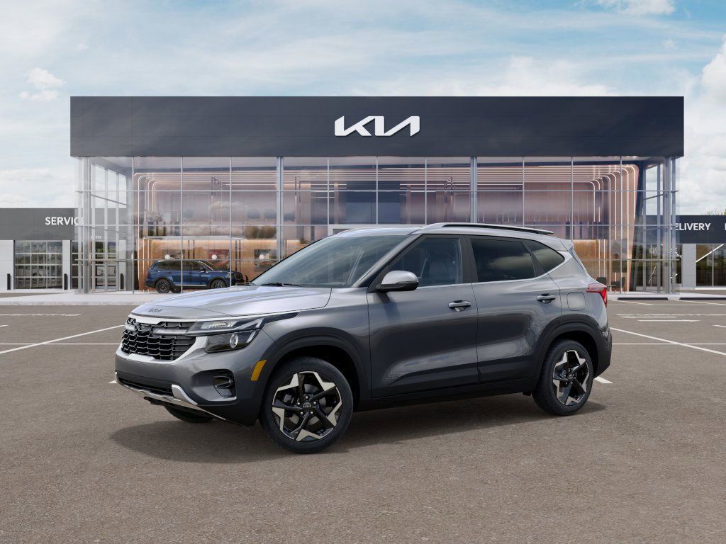 2025 Kia Seltos EX photo 2