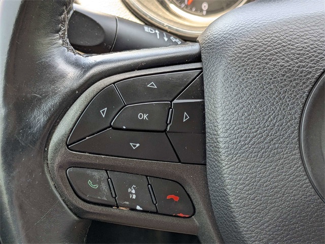 2019 Jeep Cherokee Trailhawk photo 23