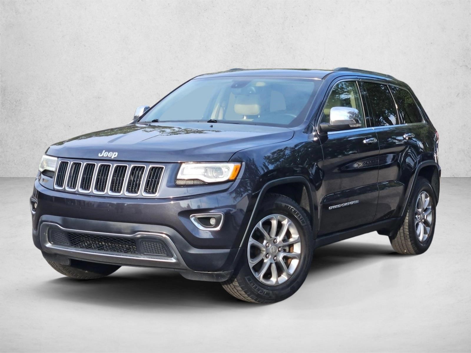 2016 Jeep Grand Cherokee Limited's photo