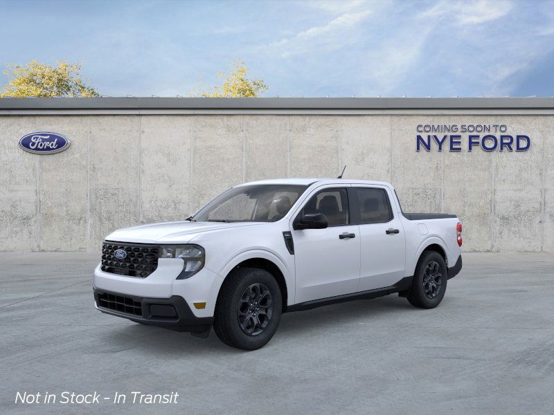 2025 Ford Maverick XLT photo 2