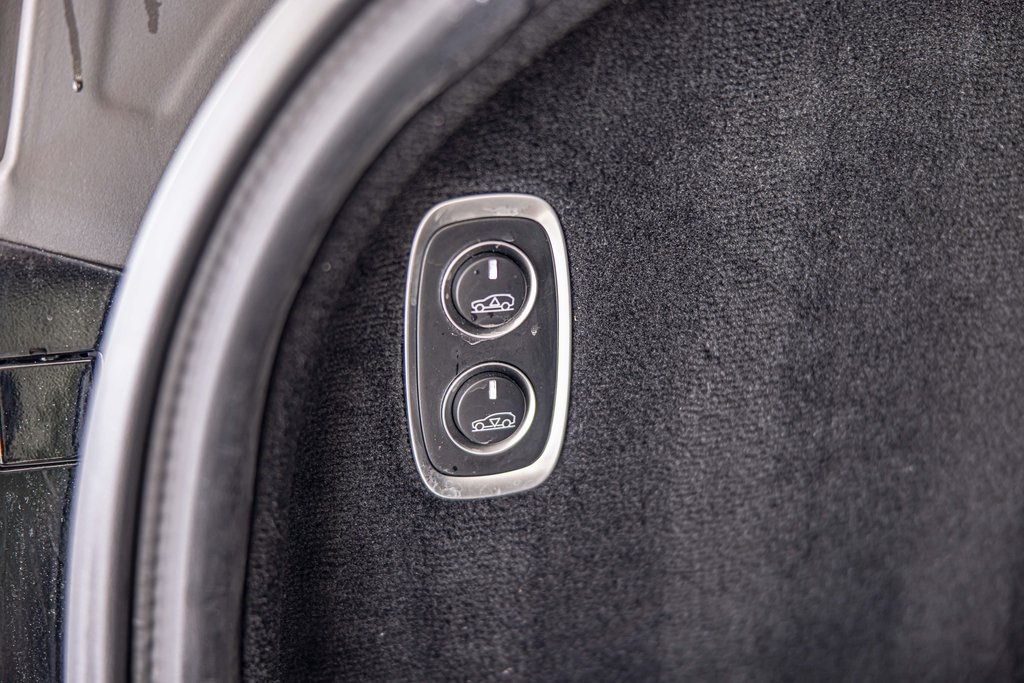 2022 ASTON MARTIN DBX - Image 17