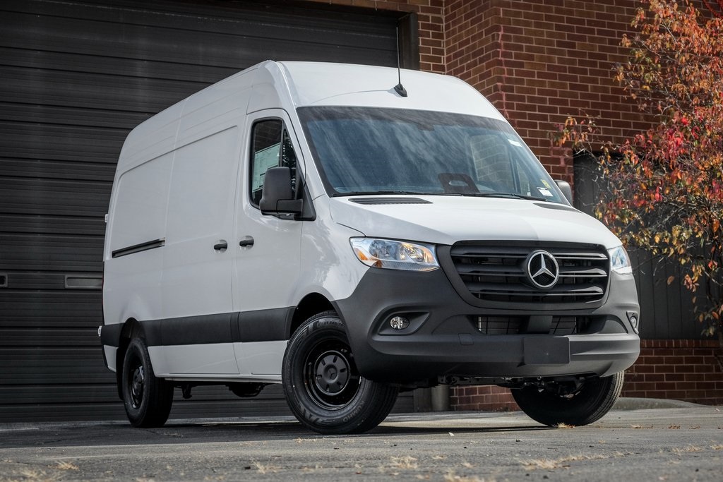 2026 Mercedes-Benz Sprinter Cargo Van Base's photo