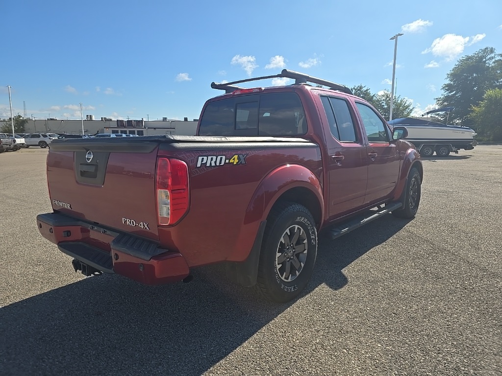 2016 Nissan Frontier PRO-4X photo 3