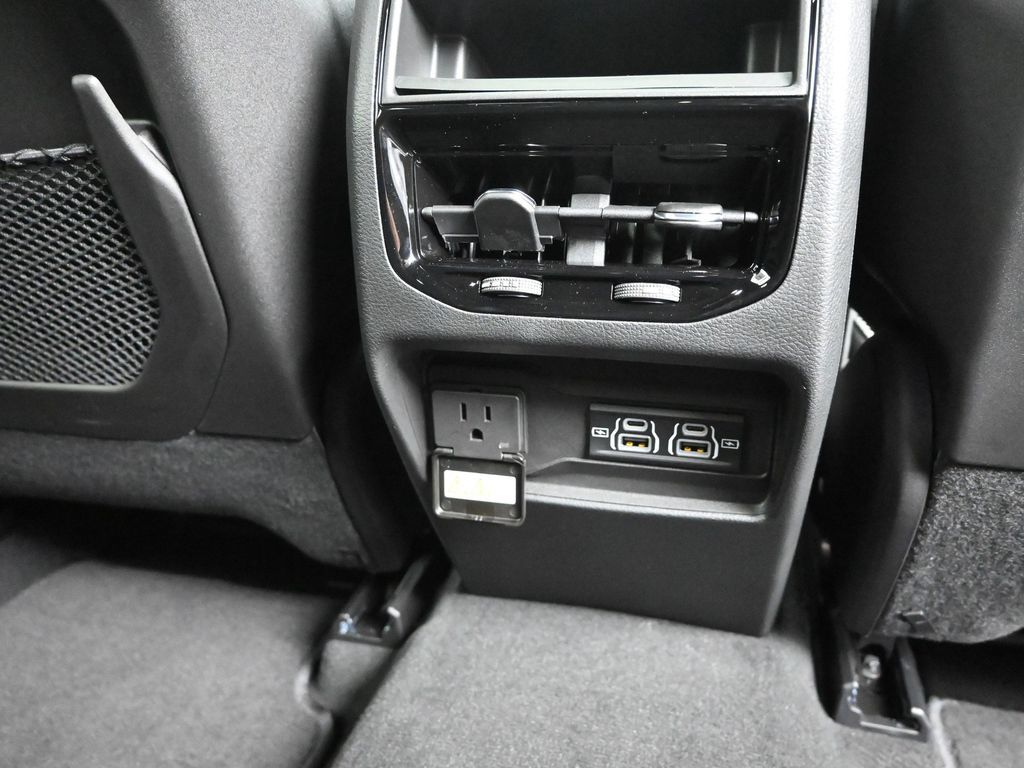 2025 Jeep Grand Cherokee Laredo X photo 7