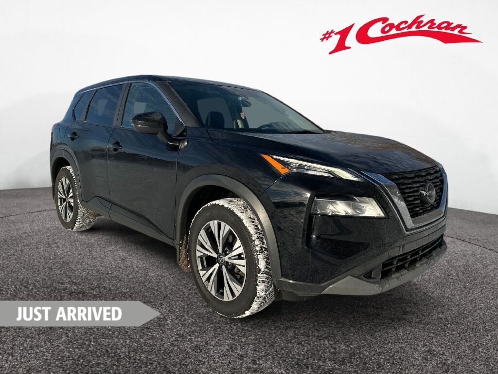 2023 Nissan Rogue SV's photo