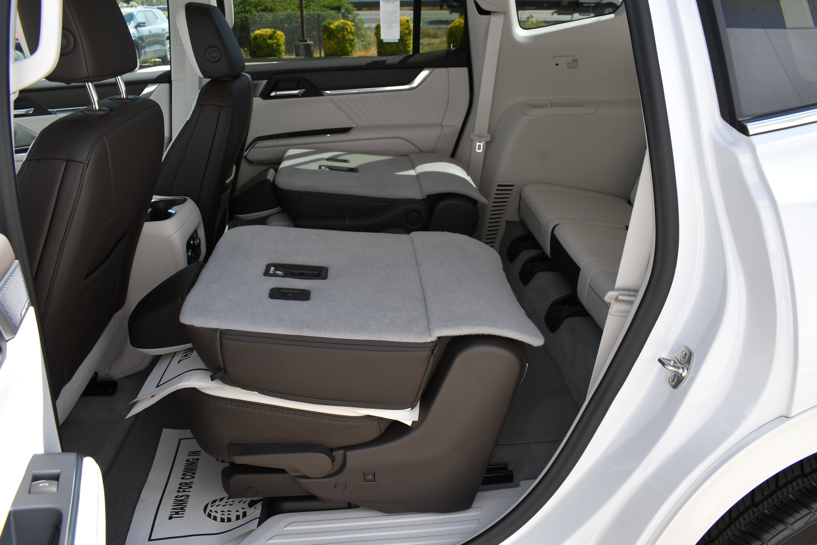 2024 Gmc Acadia Denali photo 14