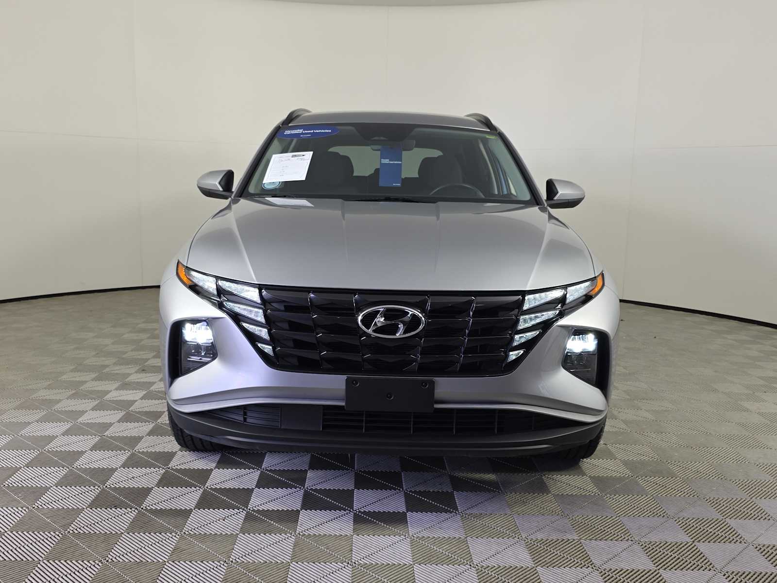 2024 Hyundai Tucson SEL photo 2