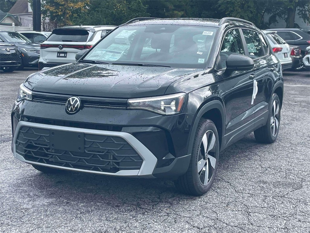 2025 Volkswagen Taos S photo 3