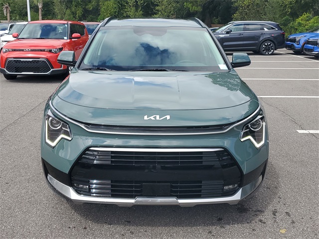 2025 Kia Niro EX Touring photo 2