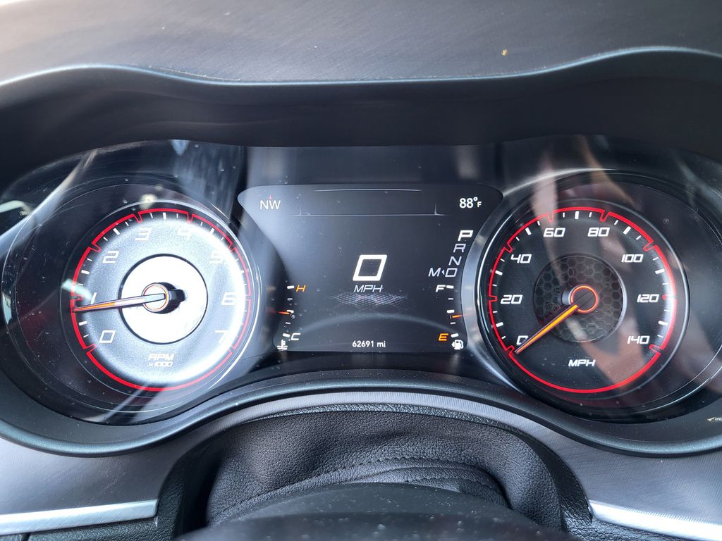2022 Dodge Charger GT photo 9