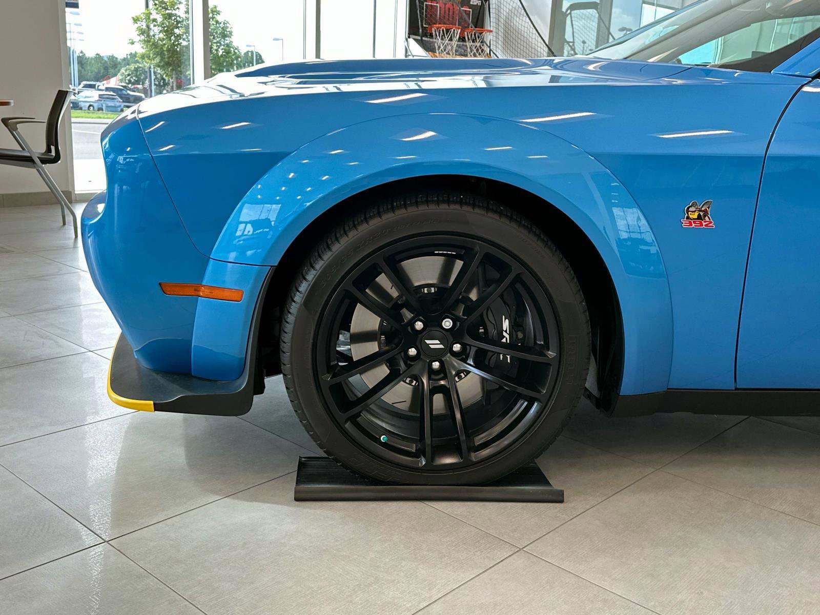 2023 Dodge Challenger R/T Scat Pack Widebody photo 11