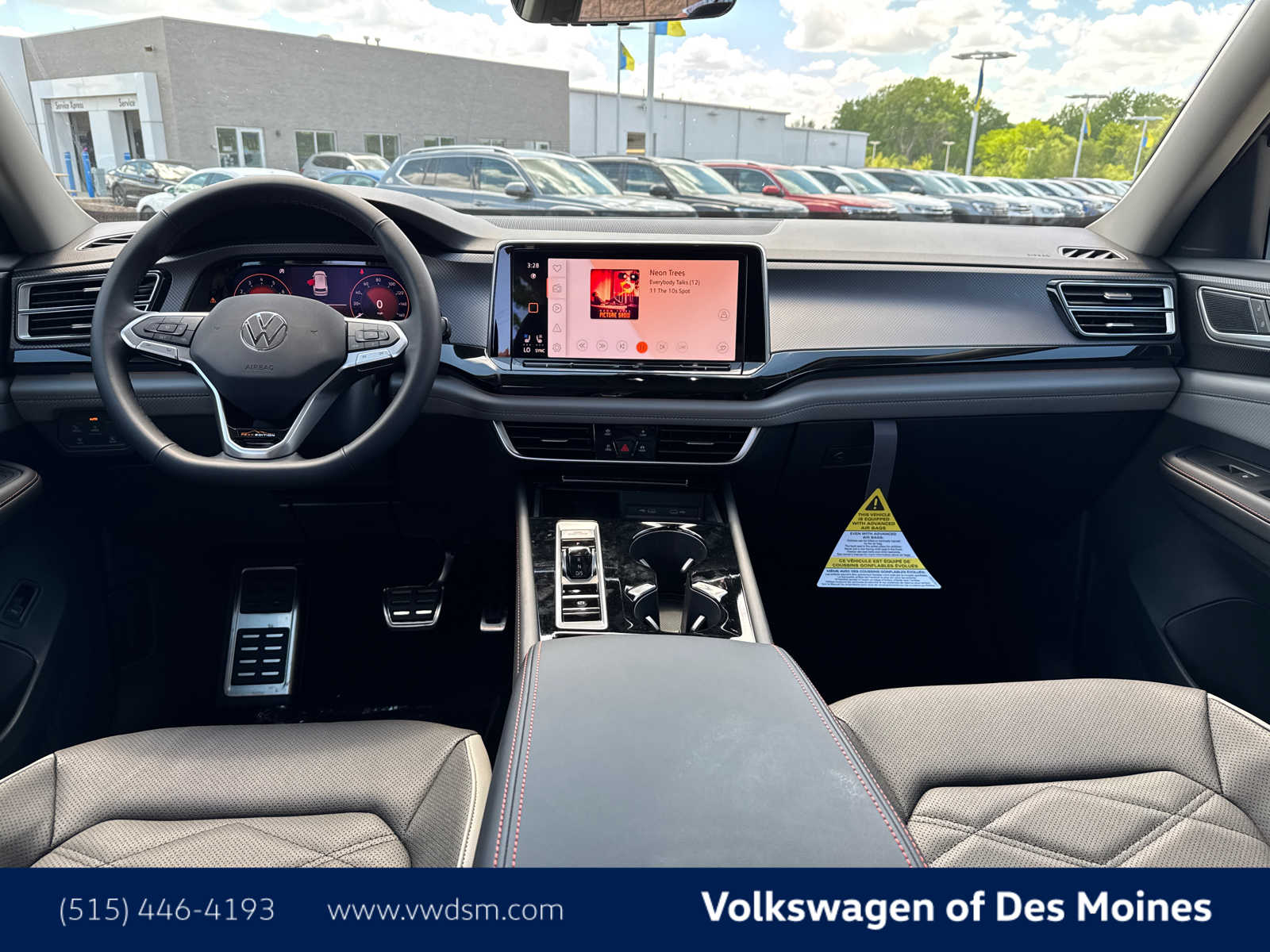 2025 Volkswagen Atlas Peak Edition SE photo 8