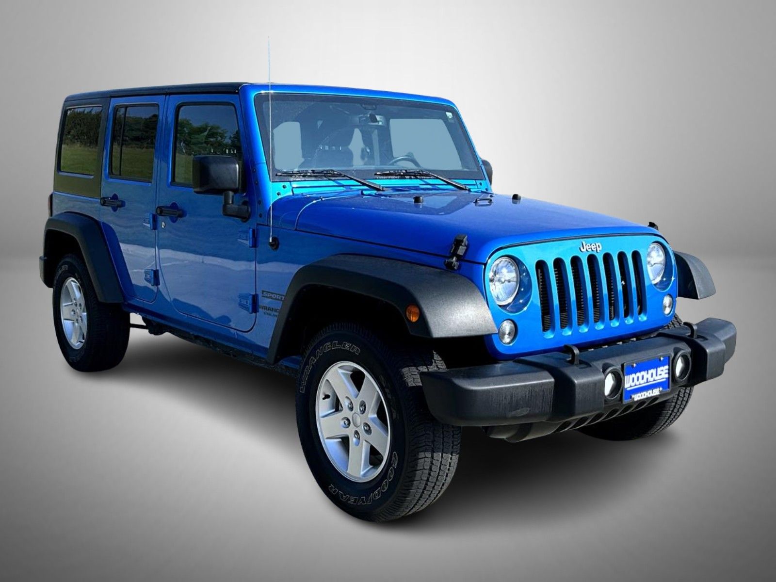 2016 Jeep Wrangler Unlimited Sport photo 3