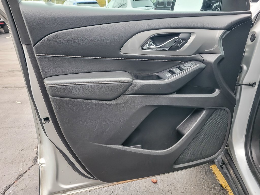 2019 CHEVROLET TRAVERSE - Image 16