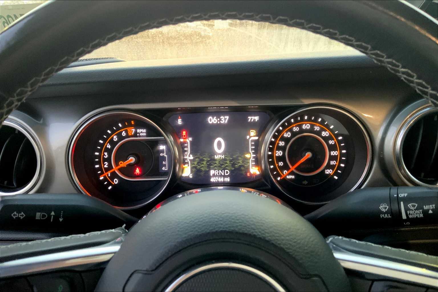 2020 Jeep Gladiator Overland photo 23