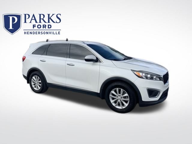 2016 Kia Sorento LX's photo