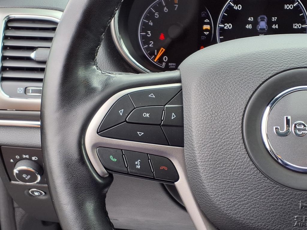 2022 Jeep Cherokee Limited photo 16