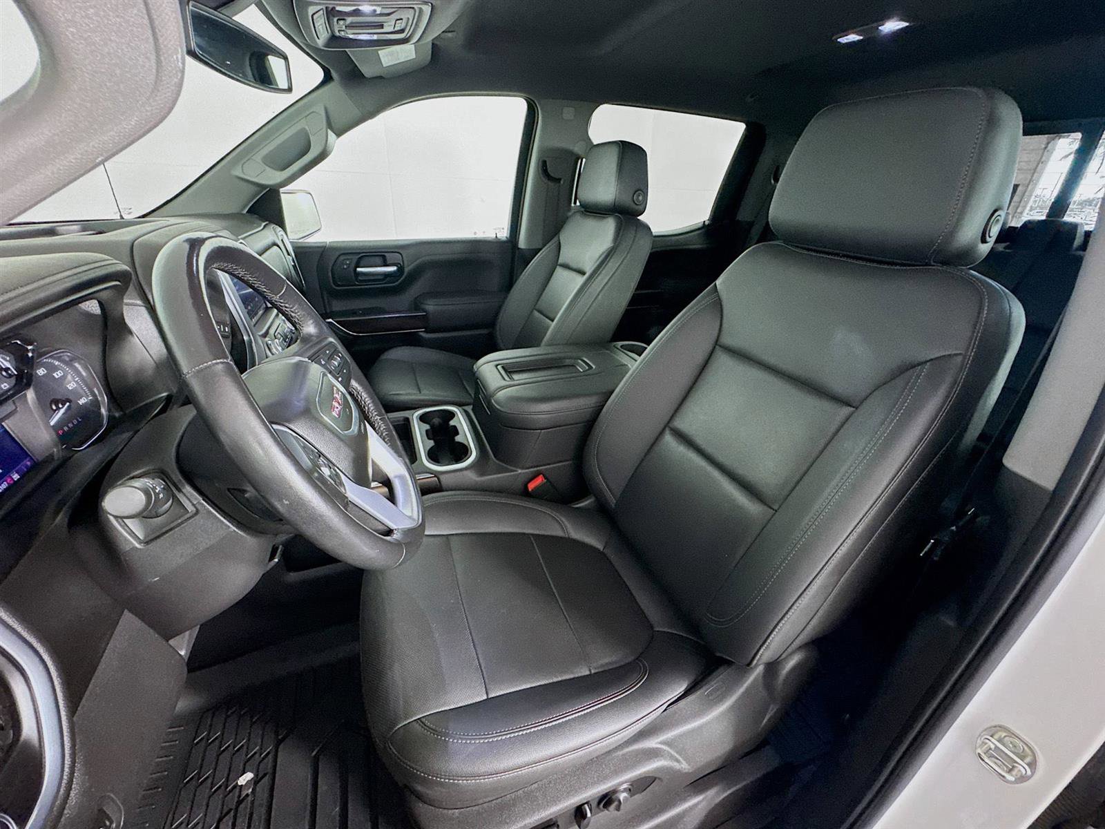 2021 Gmc Sierra 1500 SLT photo 11