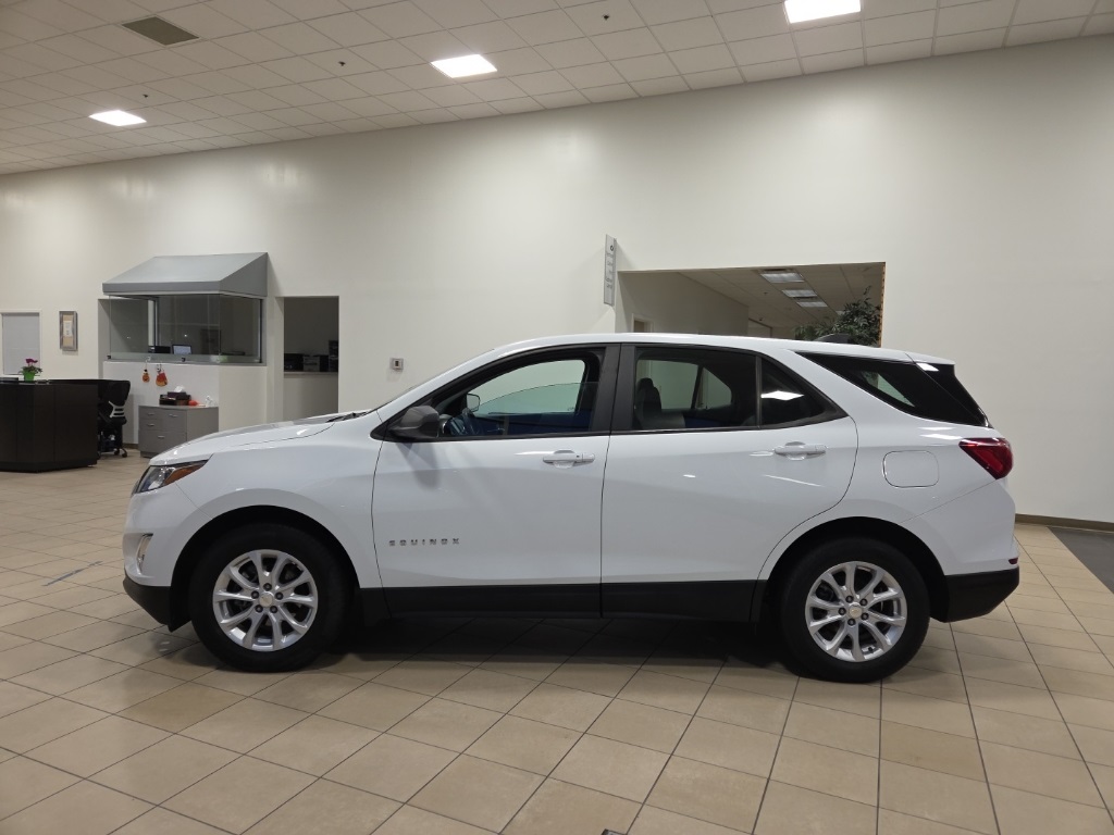 Used 2020 Chevrolet Equinox LS with VIN 3GNAXHEV2LS549660 for sale in Taylorsville, IN