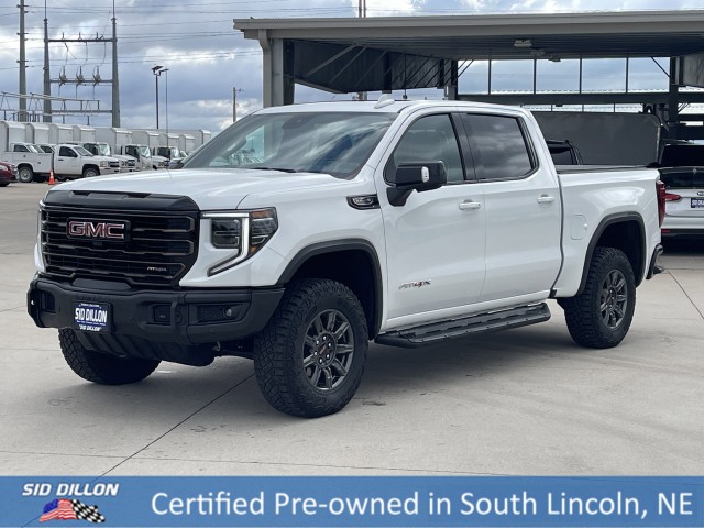 2025 GMC Sierra 1500 AT4X